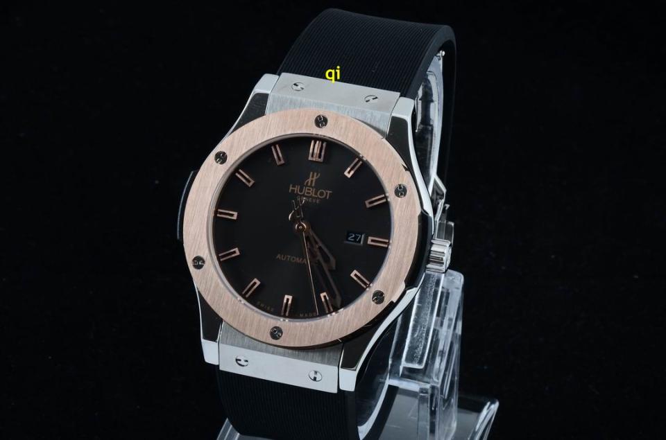 HUBLOT GENEVE Watch 40